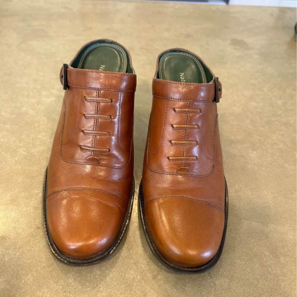 NATURALIZER woman’s clog heels. Gorgeous leather! Size 7.5. Made in Brazil.